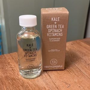 Youth to the People Kale & Green Tea Spinach Vitamins Superfood Cleanser